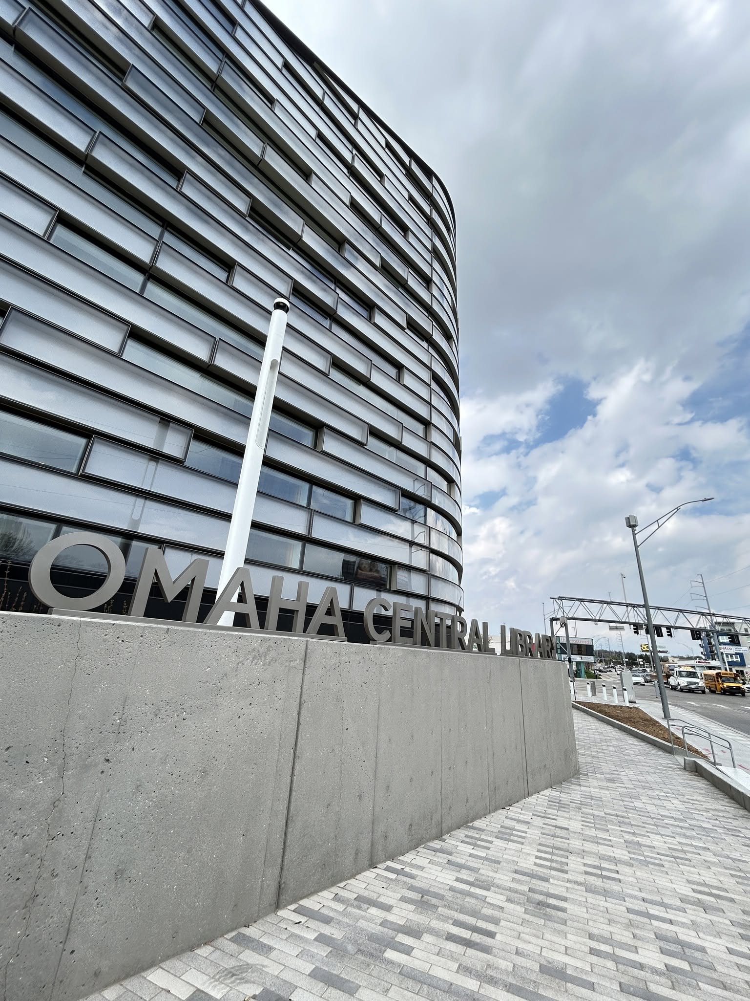 Tour of Omaha Central Library